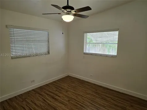 621 SW 64 Way Pembroke Pines FL 33023