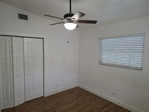 621 SW 64 Way Pembroke Pines FL 33023