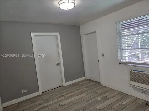 621 SW 64 Way Pembroke Pines FL 33023