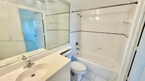 2415 NW 16th St Road Miami FL 33125
