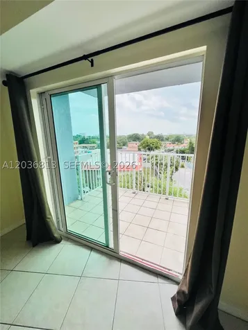 2415 NW 16th St Road Miami FL 33125