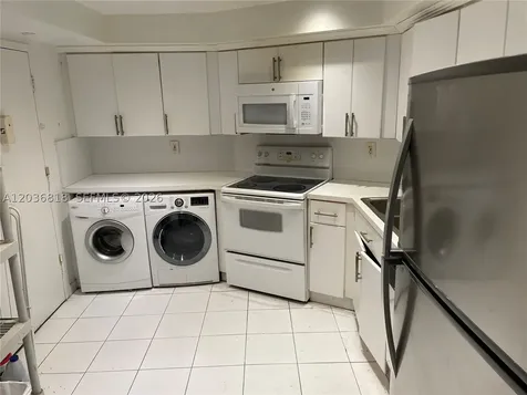 1121 Crandon Boulevard Key Biscayne FL 33149