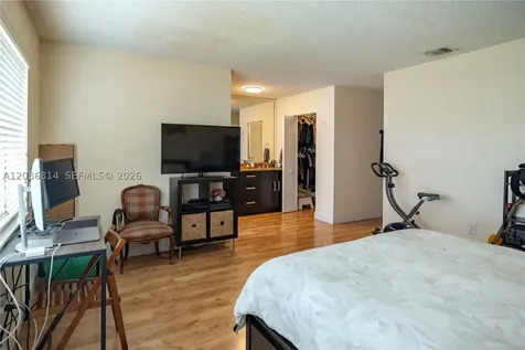 13404 SW 14th Terrace Miami FL 33184