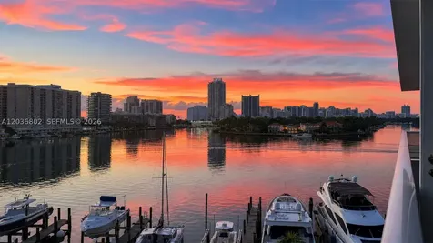 900 Bay Drive Miami Beach FL 33141
