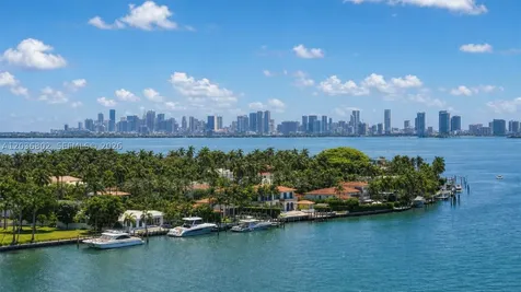 900 Bay Drive Miami Beach FL 33141