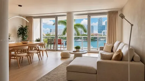 900 Bay Drive Miami Beach FL 33141