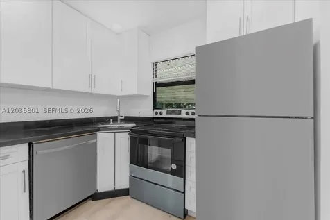 5220 SW 6th Street Miami FL 33134