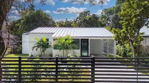 5220 SW 6th Street Miami FL 33134