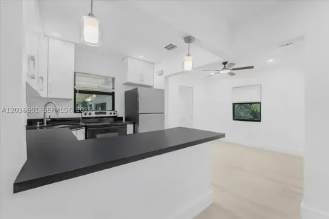 5220 SW 6th Street Miami FL 33134