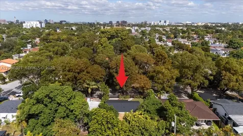 5220 SW 6th Street Miami FL 33134