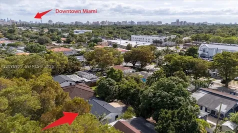 5220 SW 6th Street Miami FL 33134