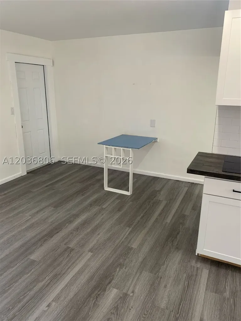 2123 Wilson Hollywood FL 33020