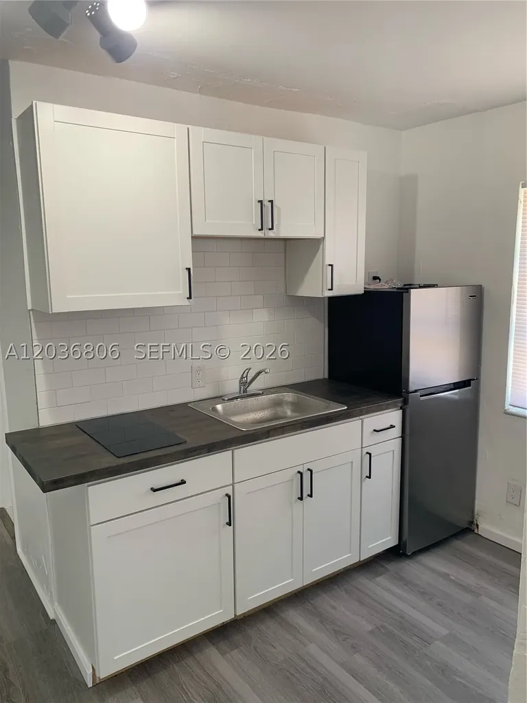 2123 Wilson Hollywood FL 33020