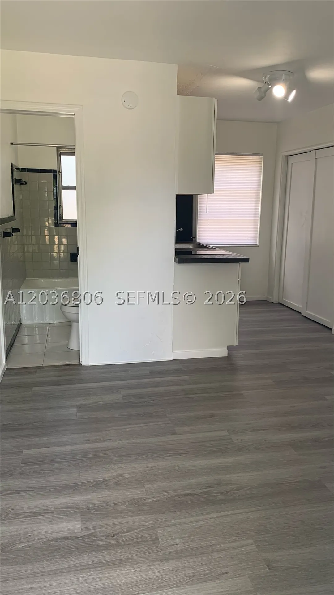 2123 Wilson Hollywood FL 33020