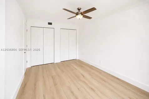 5839 SW 74th Terrace South Miami FL 33143