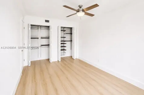 5839 SW 74th Terrace South Miami FL 33143