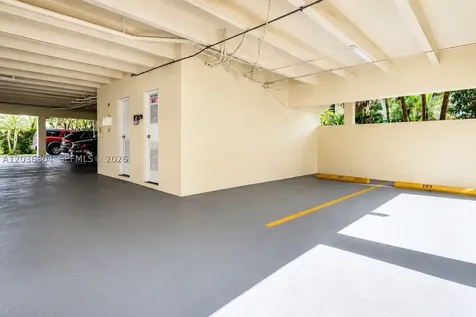 5839 SW 74th Terrace South Miami FL 33143