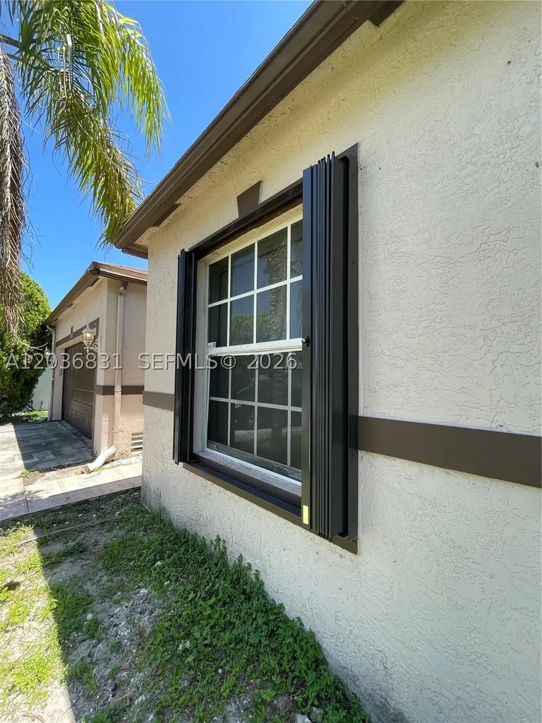 2988 NW 7th Court Fort Lauderdale FL 33311