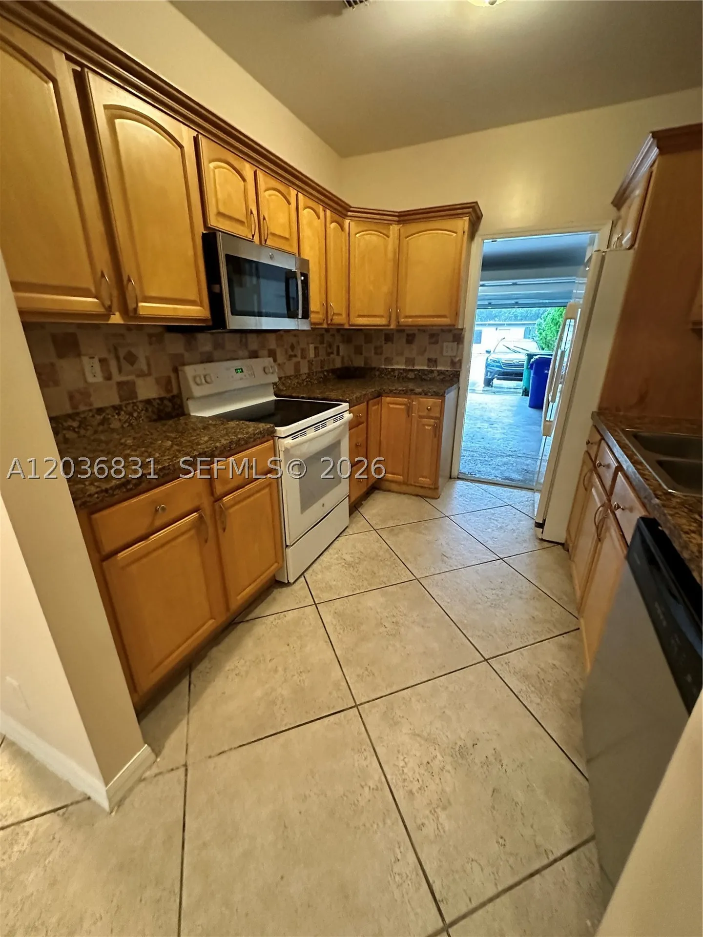 2988 NW 7th Court Fort Lauderdale FL 33311