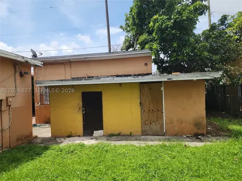 26 NW 24th Court Miami FL 33125