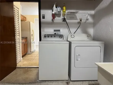 8556 SW 210th Terrace Cutler Bay FL 33189