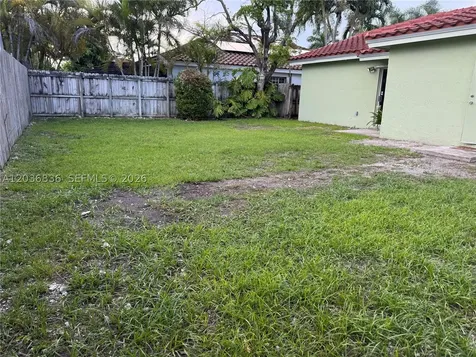8556 SW 210th Terrace Cutler Bay FL 33189