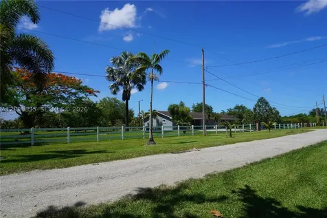 21217 SW 160 Street Miami FL 33187