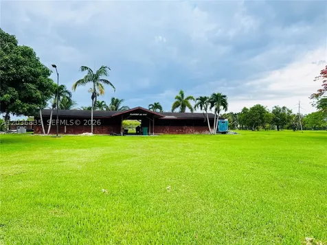 21217 SW 160 Street Miami FL 33187