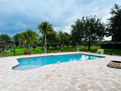 21217 SW 160 Street Miami FL 33187
