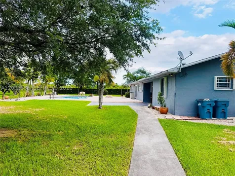 21217 SW 160 Street Miami FL 33187