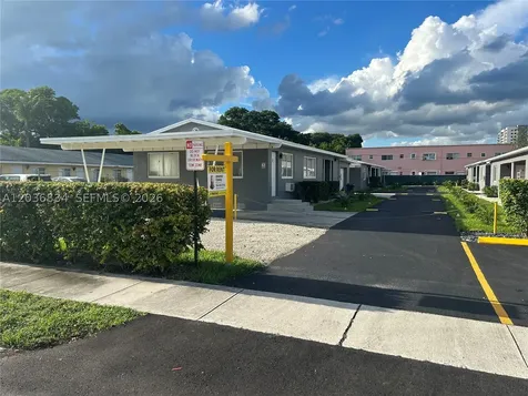 2215 Madison Street Hollywood FL 33020