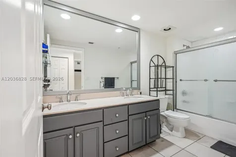 2000 N Bayshore Drive Miami FL 33137