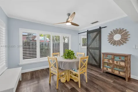 417 NW 46th Street Oakland Park FL 33309