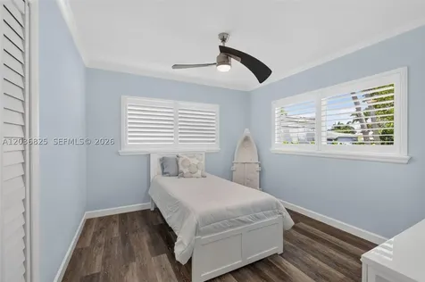 417 NW 46th Street Oakland Park FL 33309