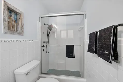 417 NW 46th Street Oakland Park FL 33309