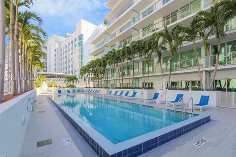 1600 SW 1st Avenue Miami FL 33129