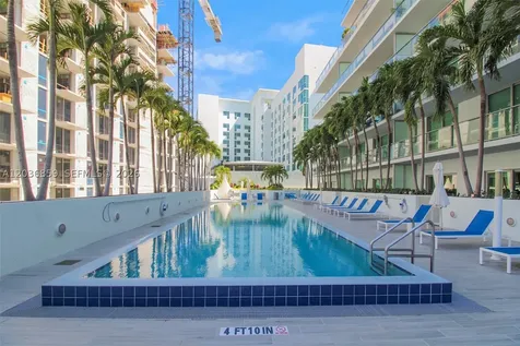 1600 SW 1st Avenue Miami FL 33129