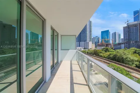 1600 SW 1st Avenue Miami FL 33129