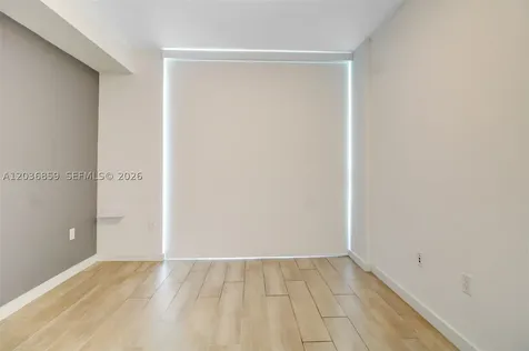 1600 SW 1st Avenue Miami FL 33129