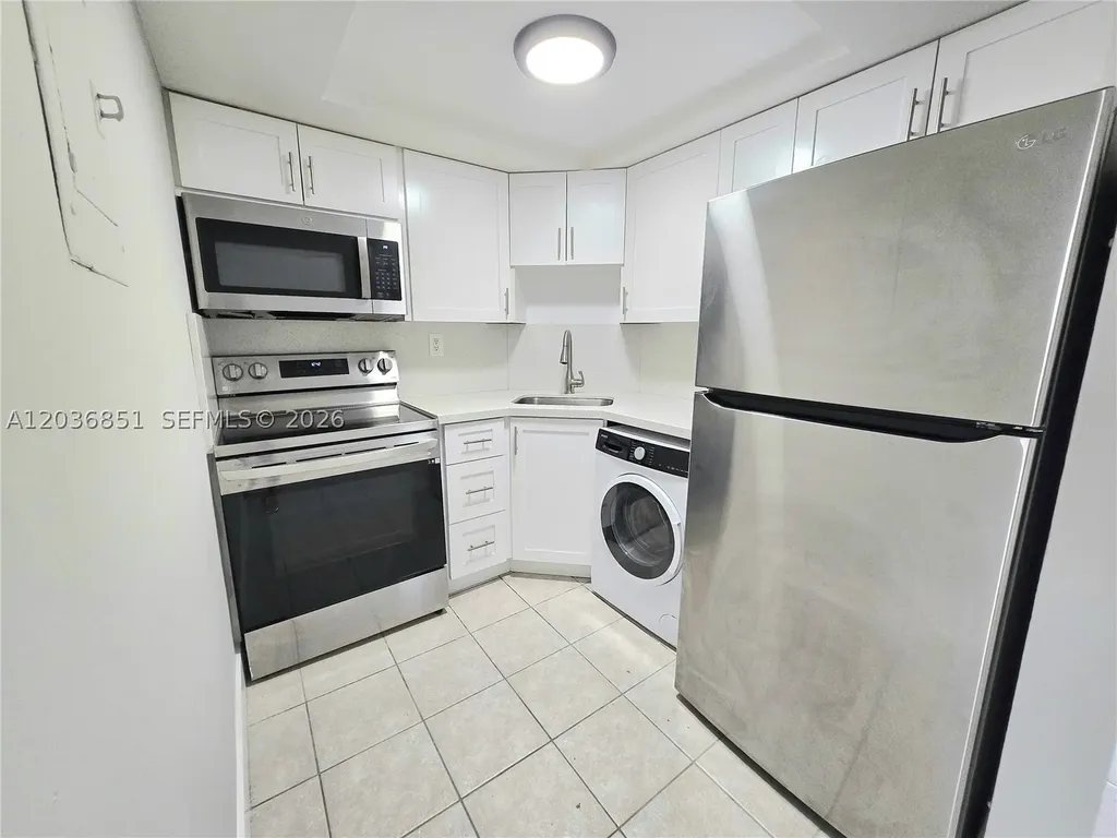 335 SW 20th Street Fort Lauderdale FL 33315