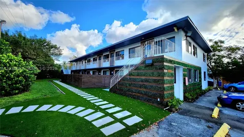 335 SW 20th Street Fort Lauderdale FL 33315