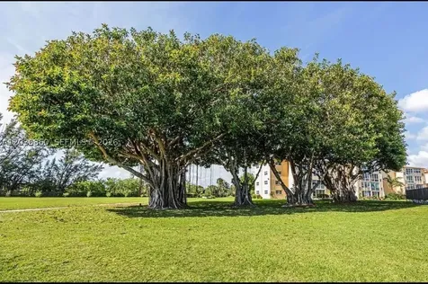 2615 NE 3rd Court Boynton Beach FL 33435