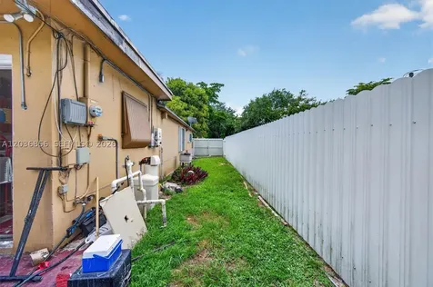761 NE 139th Street North Miami FL 33161