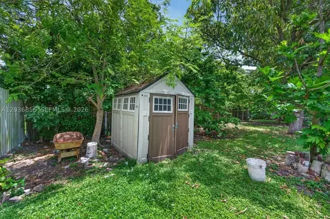 761 NE 139th Street North Miami FL 33161