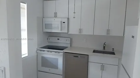 7897 Golf Cir Drive Margate FL 33063