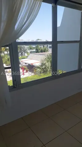 7897 Golf Cir Drive Margate FL 33063