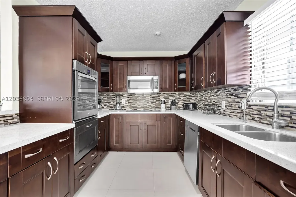 6452 Custer Street Hollywood FL 33024
