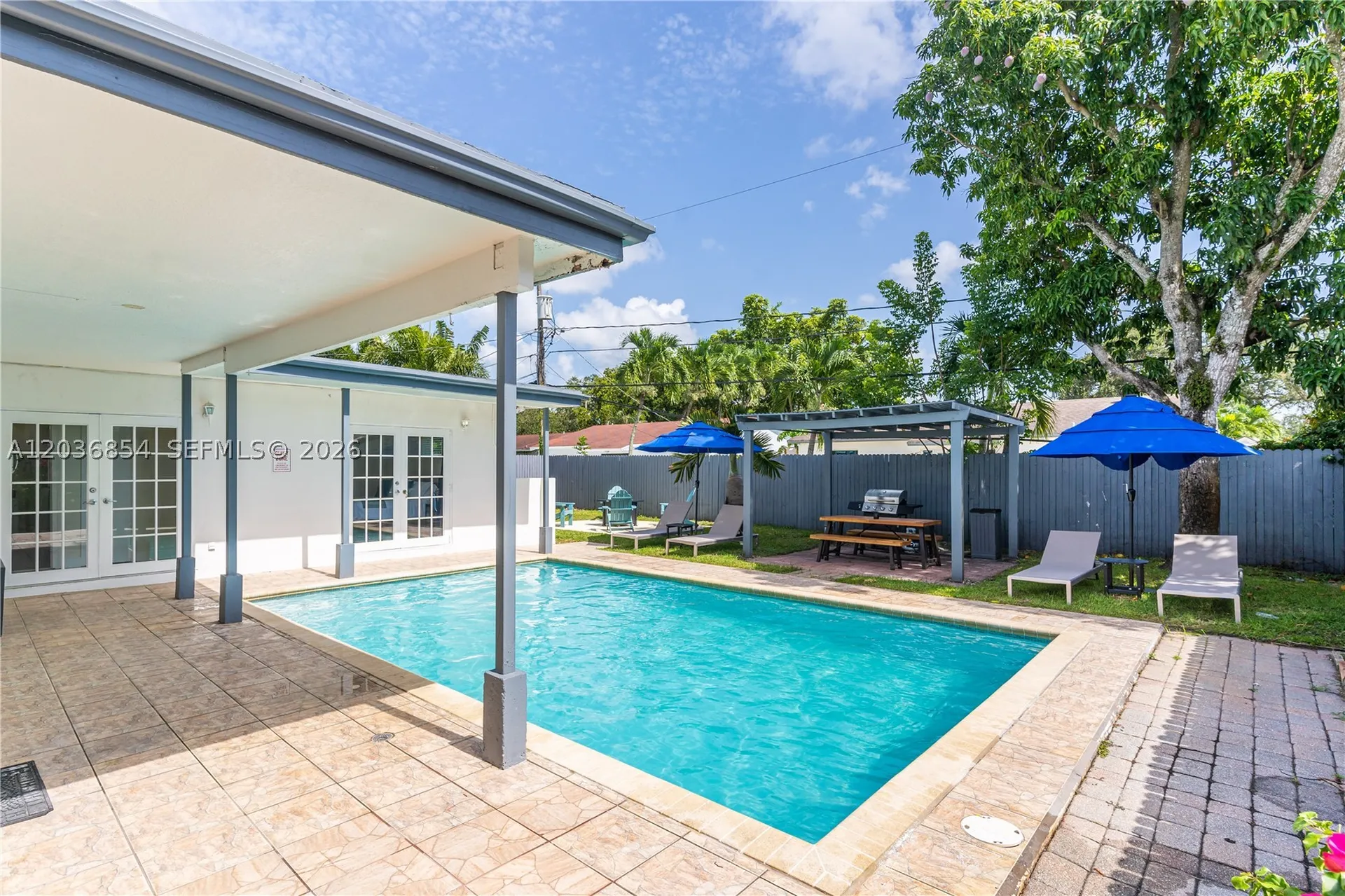 6452 Custer Street Hollywood FL 33024