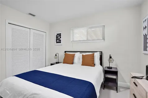 6452 Custer Street Hollywood FL 33024