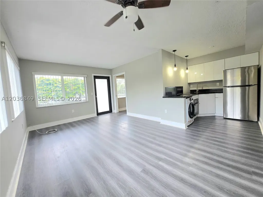 335 SW 20th Street Fort Lauderdale FL 33315